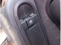 Recambio de mando elevalunas delantero derecho para dacia duster ambiance 4x4 referencia OEM IAM   