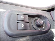 Recambio de mando elevalunas delantero izquierdo para renault master kasten l1h2 hka 3,3t referencia OEM IAM   