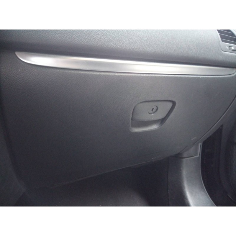 Recambio de guantera para infiniti fx fx30d s referencia OEM IAM   