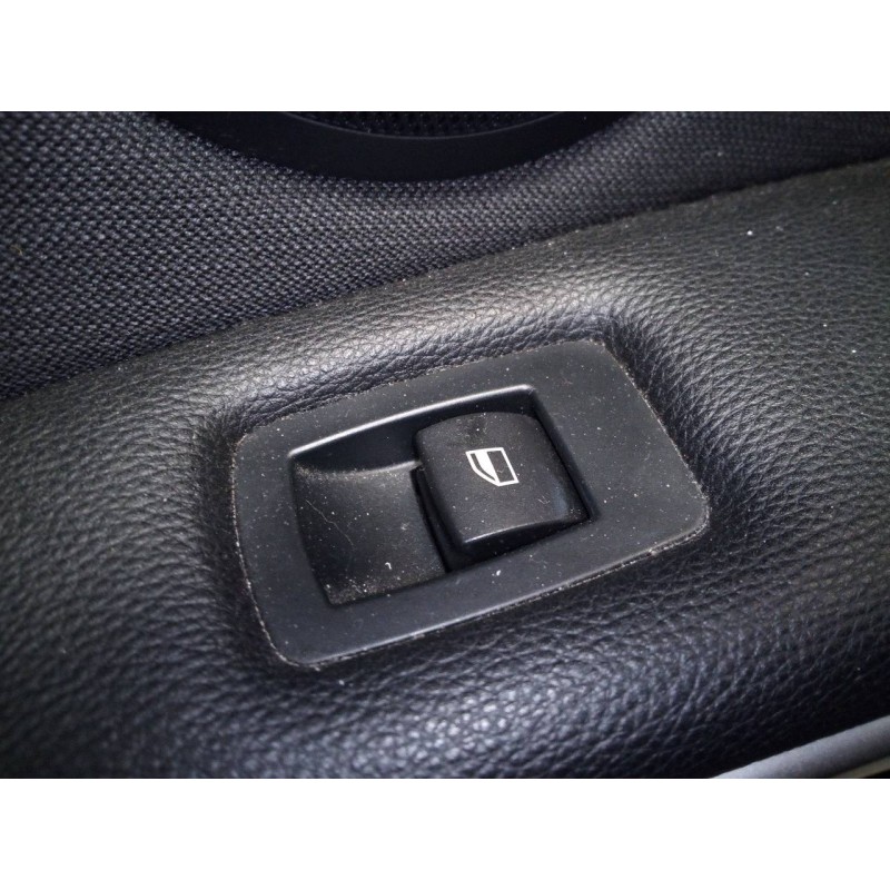 Recambio de mando elevalunas delantero derecho para bmw serie 3 touring (e91) 318d referencia OEM IAM   