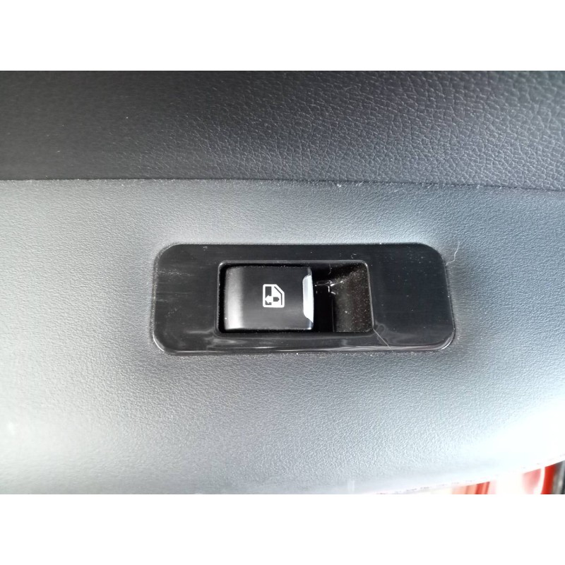 Recambio de mando elevalunas trasero izquierdo para swm motors g01 g01 referencia OEM IAM   