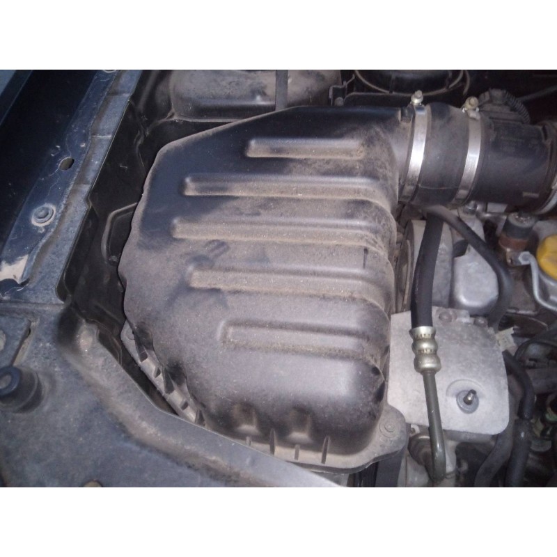 Recambio de filtro aire para chevrolet captiva 2.0 vcdi lt referencia OEM IAM   