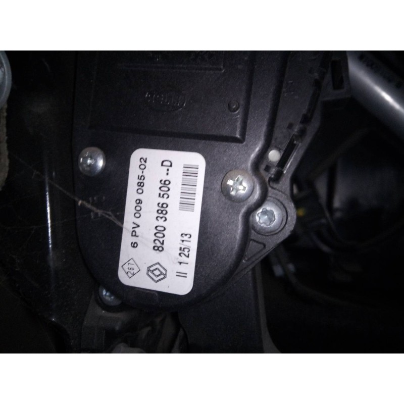 Recambio de pedal acelerador para dacia duster laureate 4x2 referencia OEM IAM 8200386506  