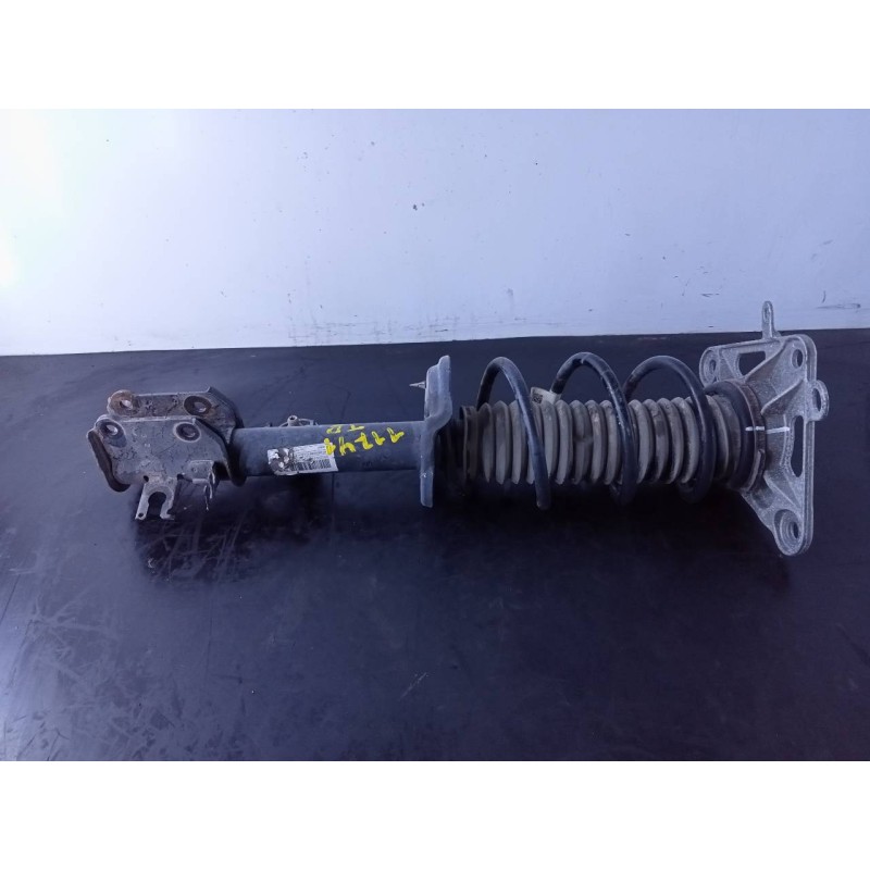 Recambio de amortiguador trasero derecho para jeep renegade trailhawk 4wd referencia OEM IAM 00520038370  