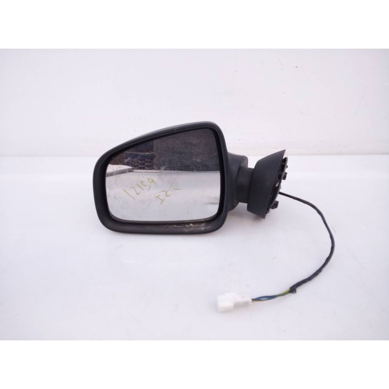 Recambio de retrovisor izquierdo electrico para dacia duster laureate 4x2 referencia OEM IAM 963023520R  