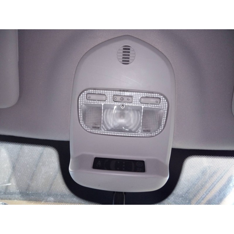 Recambio de luz interior para peugeot 3008 active referencia OEM IAM   