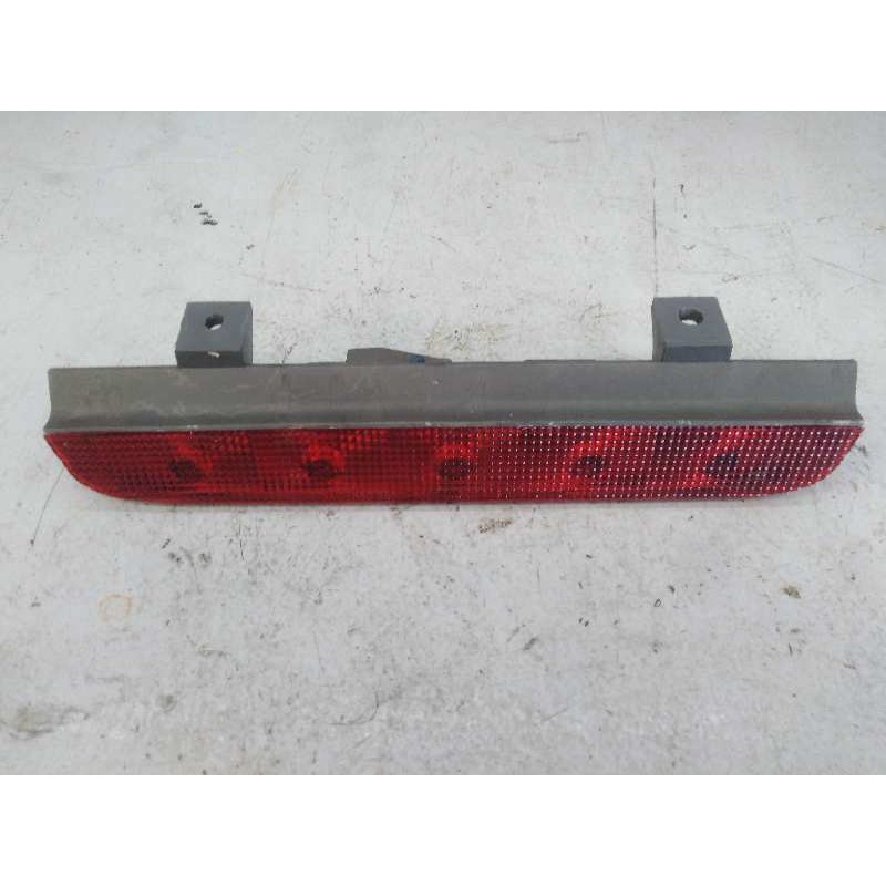 Recambio de luz central de freno para suzuki jimny sn (fj) techo metálico referencia OEM IAM   