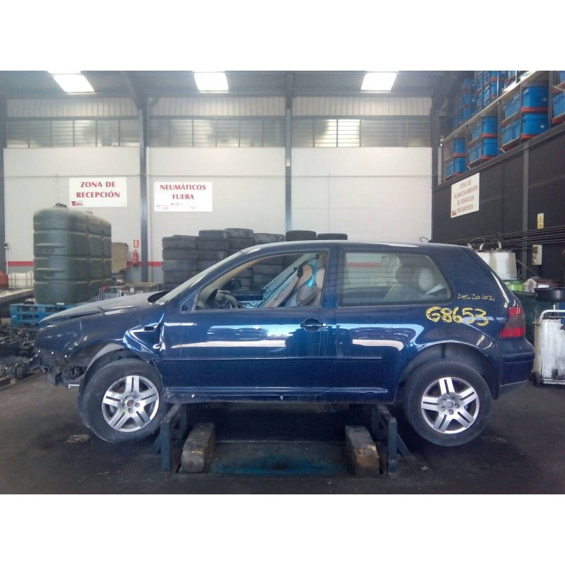 volkswagen golf iv berlina (1j1) del año 2001