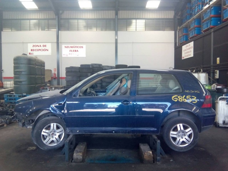 volkswagen golf iv berlina (1j1) del año 2001