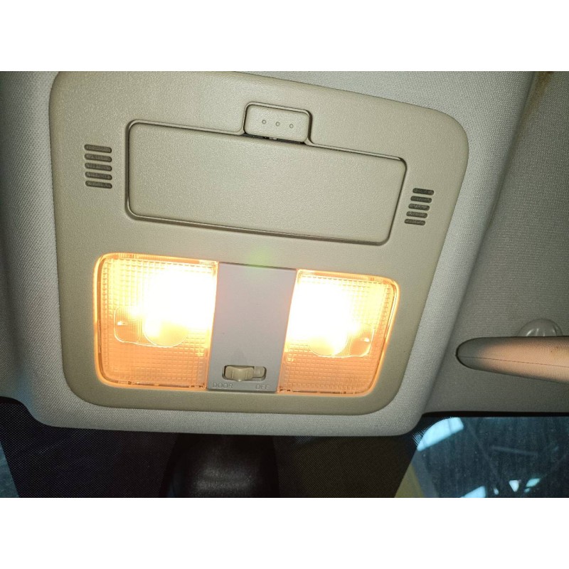 Recambio de luz interior para renault koleos expression referencia OEM IAM   