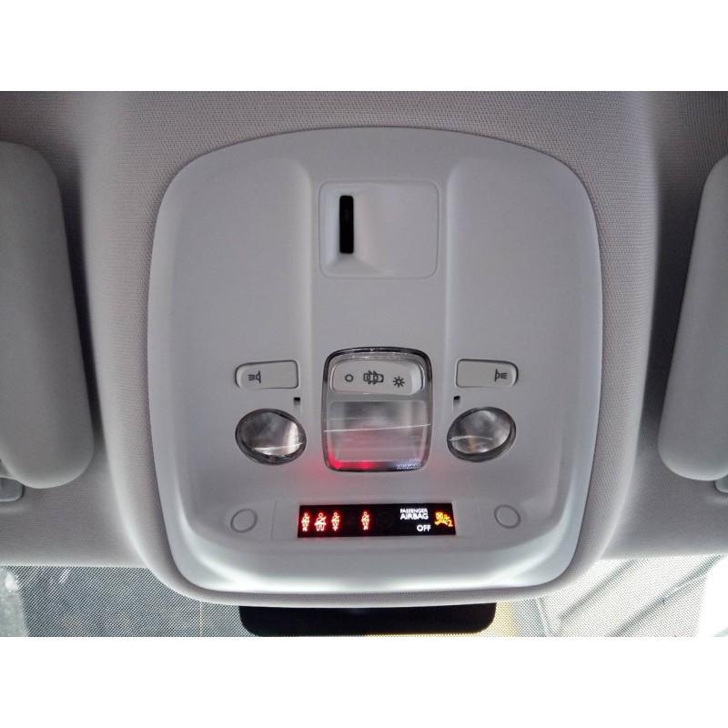 Recambio de luz interior para peugeot 308 active referencia OEM IAM   