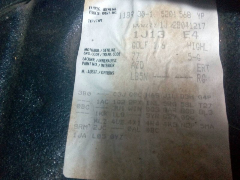 volkswagen golf iv berlina (1j1) del año 2001