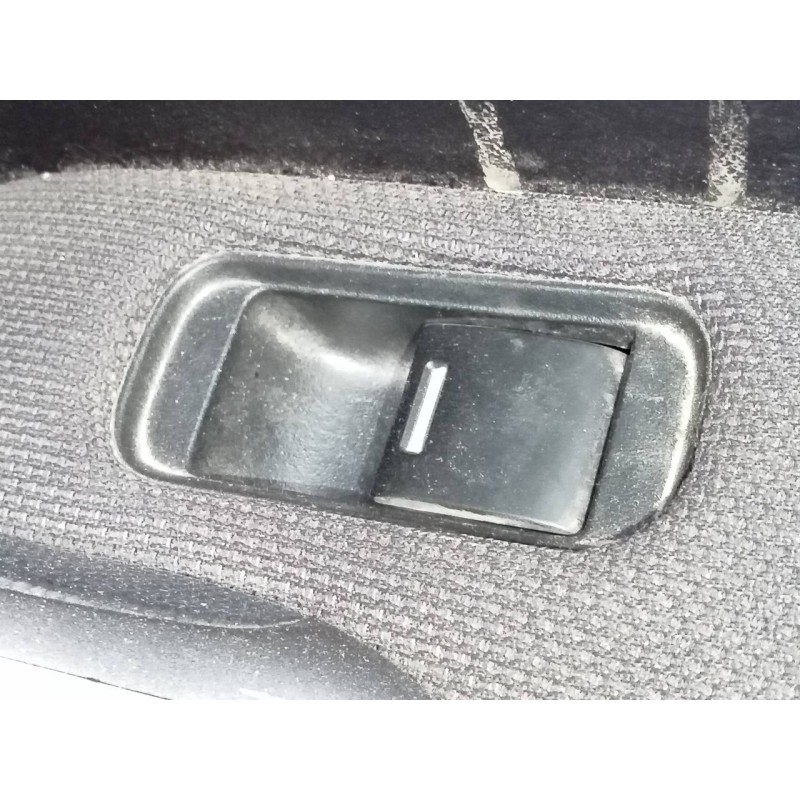 Recambio de mando elevalunas trasero derecho para honda cr-v (re) elegance referencia OEM IAM   