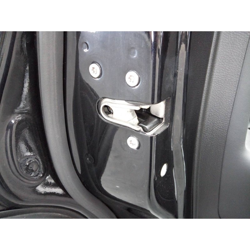 Recambio de cerradura puerta trasera izquierda para jeep renegade limited 4wd referencia OEM IAM   