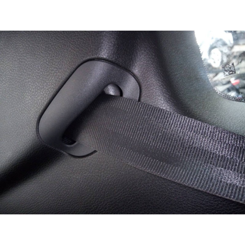 Recambio de cinturon seguridad trasero izquierdo para jeep renegade limited 4wd referencia OEM IAM   