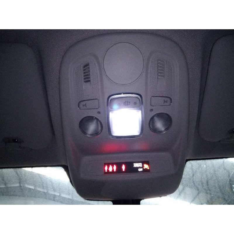 Recambio de luz interior para citroen c4 lim. sport referencia OEM IAM   