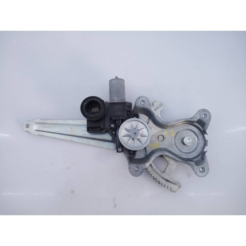 Recambio de elevalunas trasero izquierdo para toyota land cruiser (j15) referencia OEM IAM 8571060340  