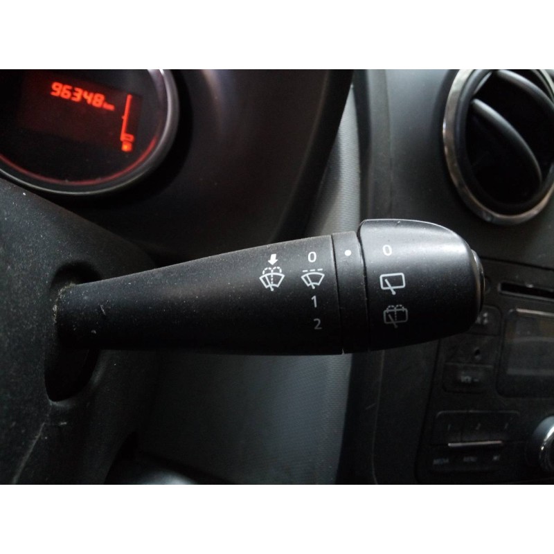 Recambio de mando limpia para dacia sandero ambiance referencia OEM IAM   