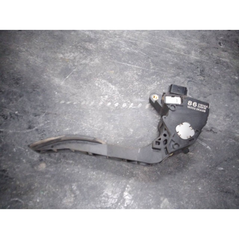 Recambio de pedal acelerador para nissan pulsar (c13) acenta referencia OEM IAM 8621914A  