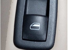 Recambio de mando elevalunas trasero izquierdo para jeep gr.cherokee (wk) 3.0 crd overland referencia OEM IAM   