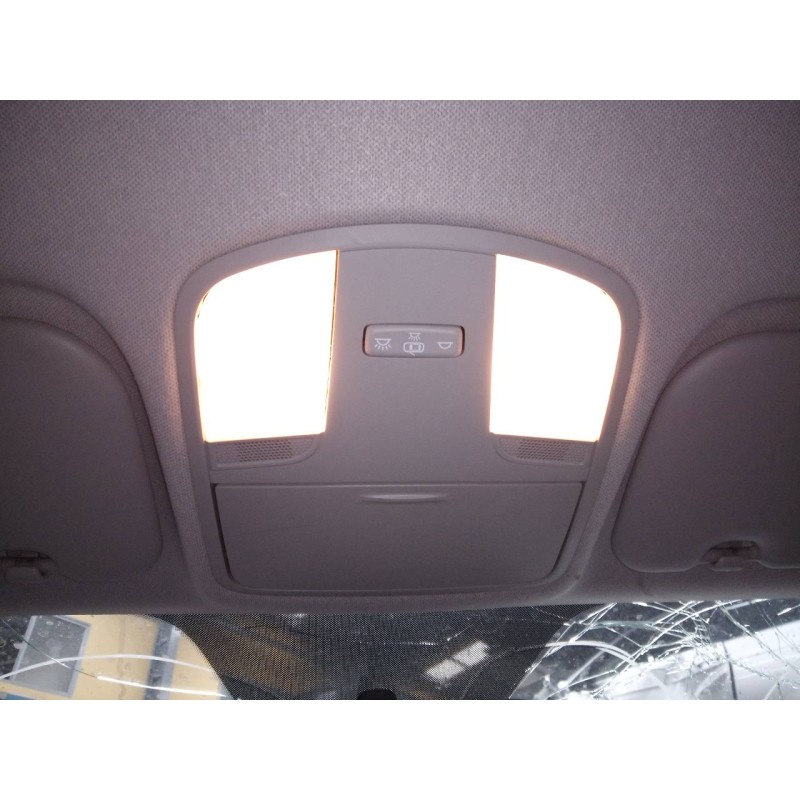 Recambio de luz interior para kia rio (yb) drive referencia OEM IAM   