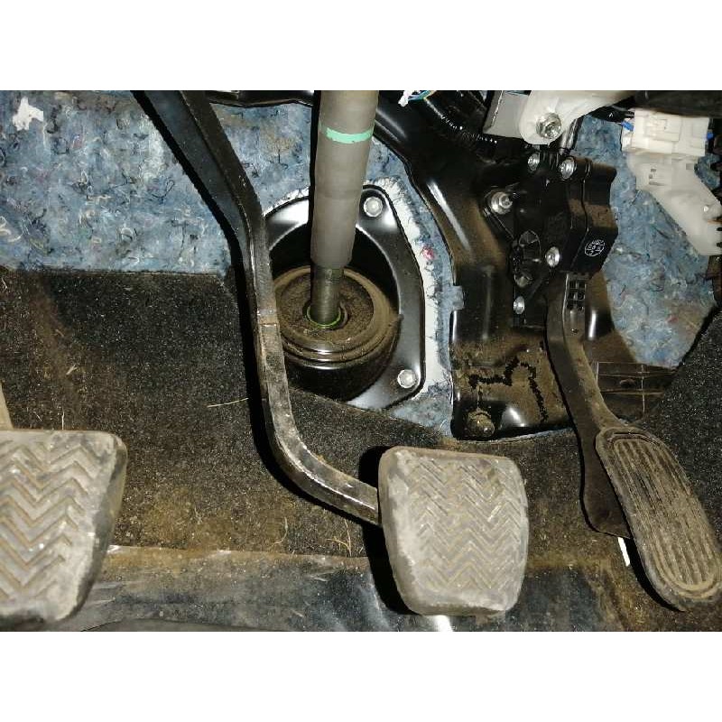 Recambio de pedal freno para toyota hilux (kun) referencia OEM IAM   