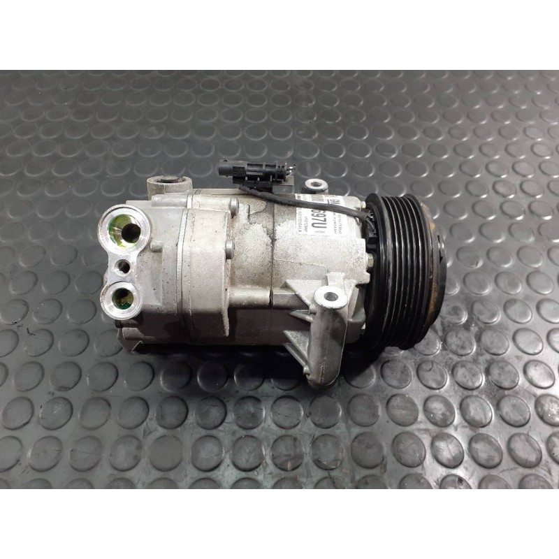 Recambio de compresor aire acondicionado para opel zafira (c) selective start/stop referencia OEM IAM 401575950 401575950 