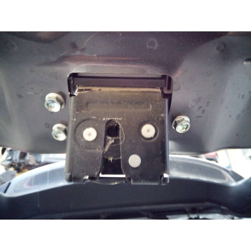 Recambio de cerradura maletero / porton para mazda cx-5 style 2wd referencia OEM IAM   