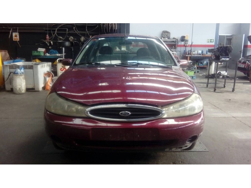 ford mondeo berlina (gd) del año 1999