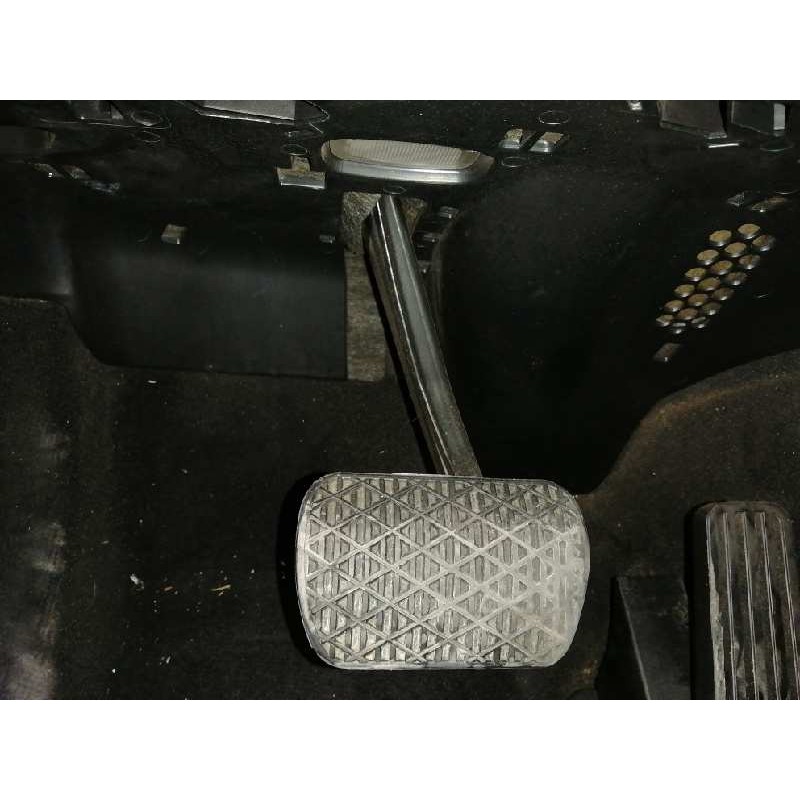 Recambio de pedal freno para mercedes clase cls (w218) cls 250 cdi be (218.303) referencia OEM IAM   