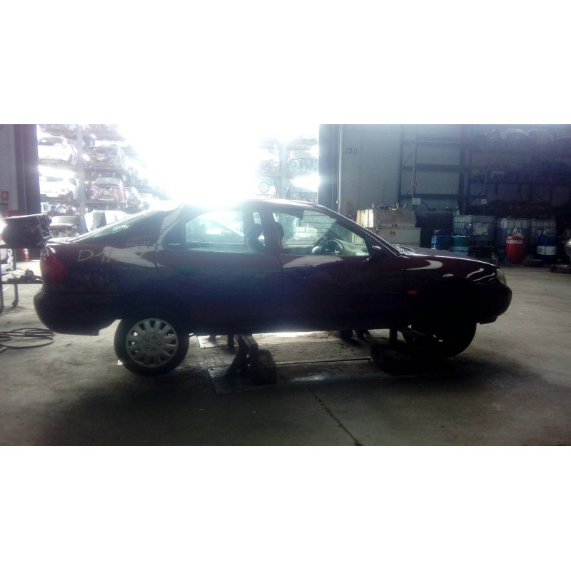 ford mondeo berlina (gd) del año 1999