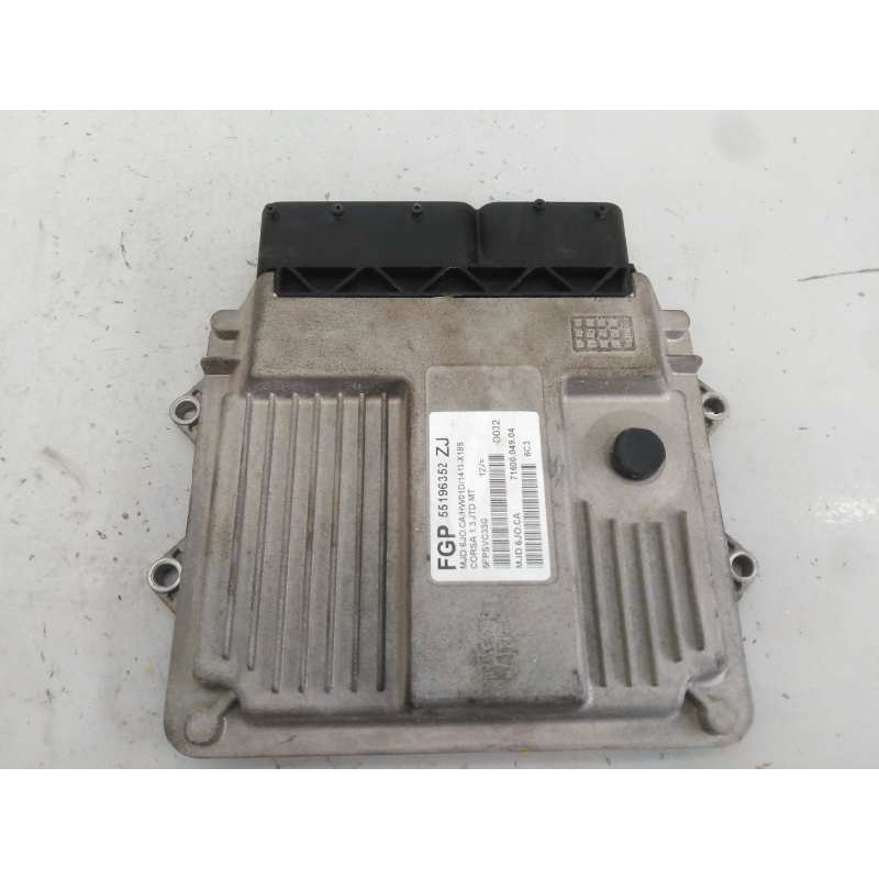 Recambio de centralita motor uce para opel corsa c referencia OEM IAM 55196352ZJ 7160004904 