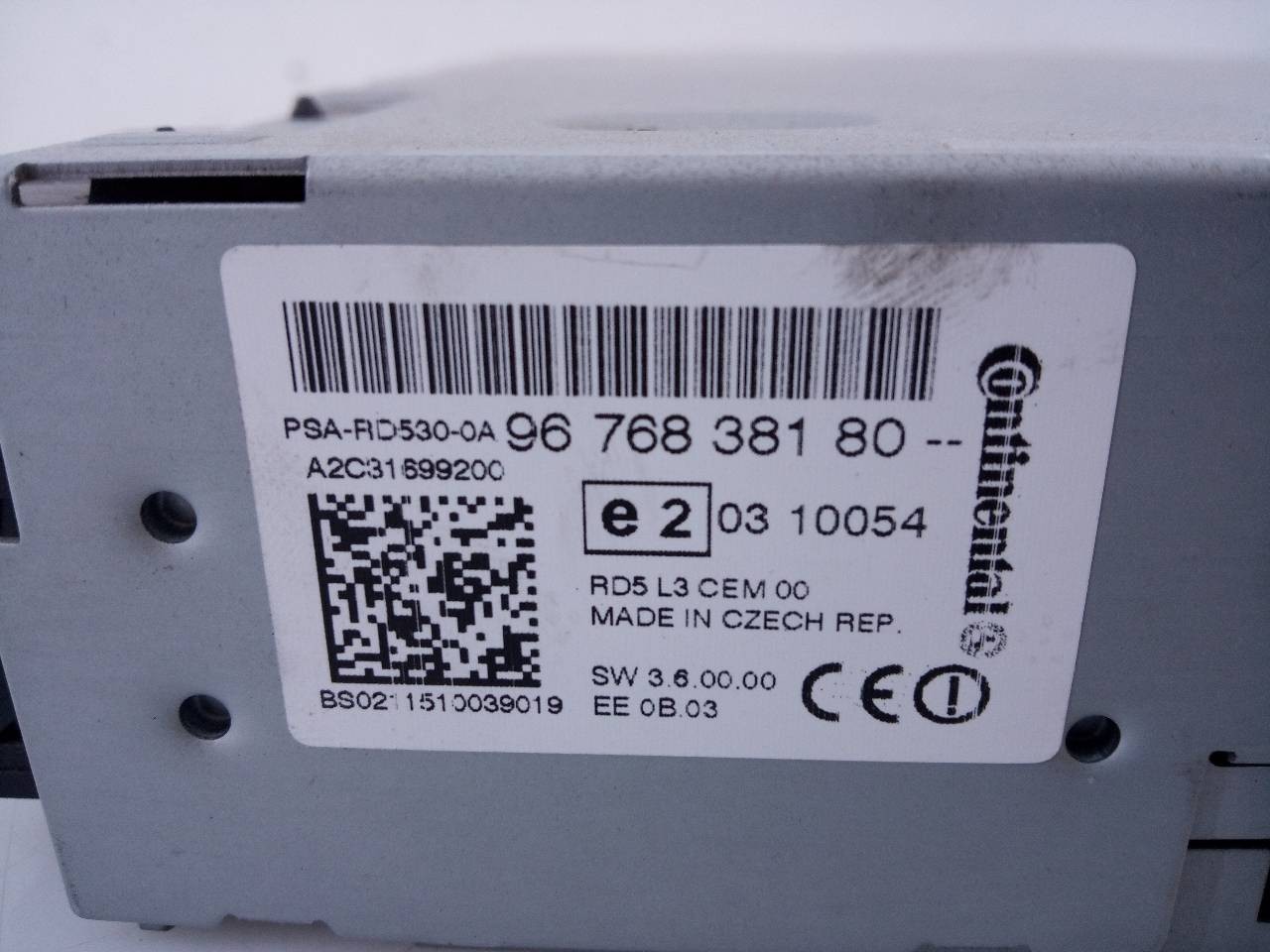 SISTEMA AUDIO / RADIO CD CITROËN C4 LIM. 9676838180 / E3-B2-35-4 / 9666027477 9676838180E3B23549666027477 - Vista 2