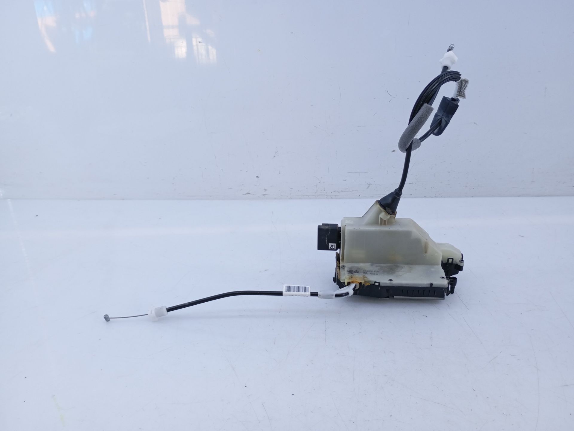 CERRADURA PUERTA TRASERA IZQUIERDA PEUGEOT 2008 (--.2013->) 9812501280 / E1-A4-48-2 / 407371920 9812501280E1A4482407371920