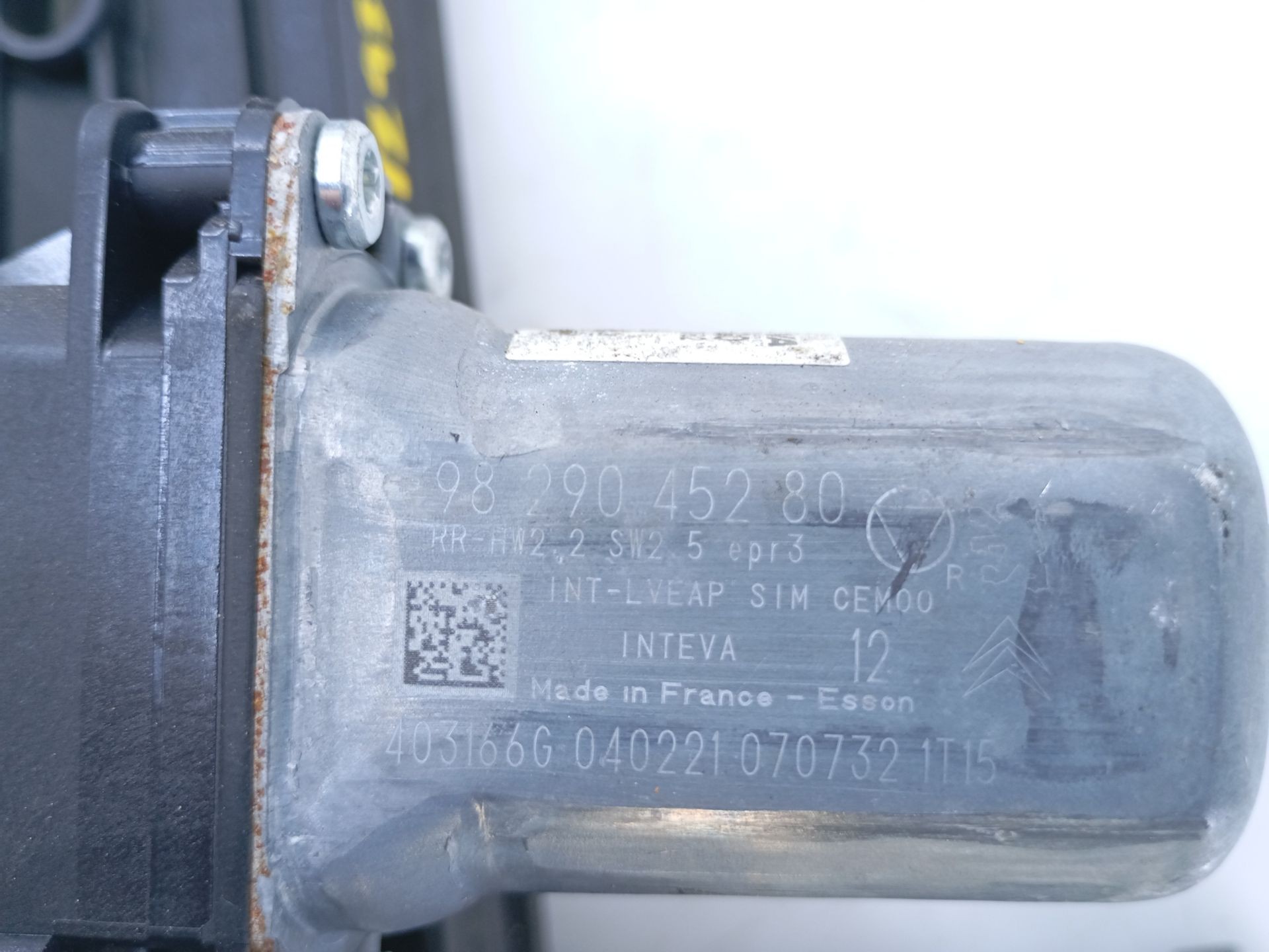 ELEVALUNAS TRASERO DERECHO OPEL CORSA F 9829045280 / E2-B6-69-1 9829045280E2B6691 - Vista 2