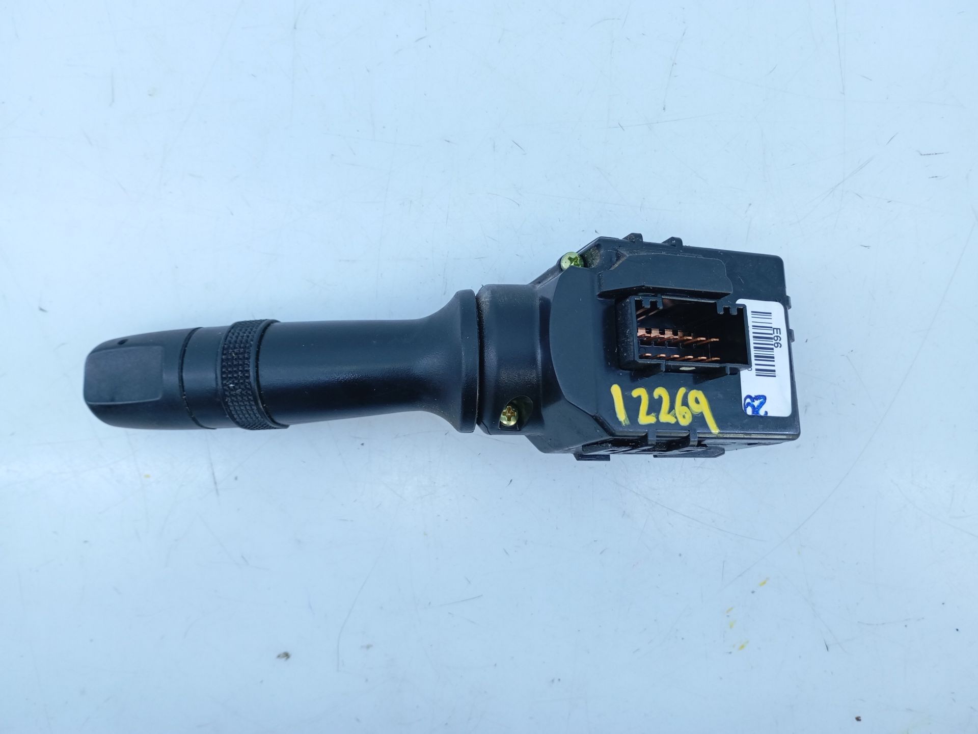 MANDO LIMPIA KIA SPORTAGE 934202Y660 / E3-A3-29-4 934202Y660E3A3294 - Vista 3