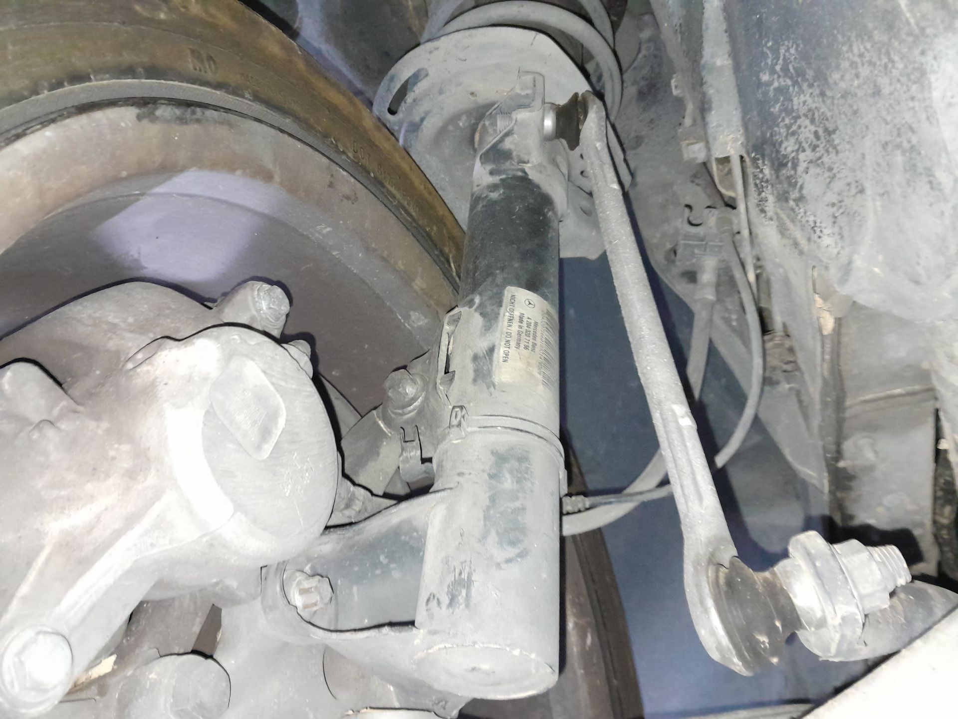 AMORTIGUADOR DELANTERO IZQUIERDO MERCEDES-BENZ CLASE C (W204) BERLINA A2043207166 A2043207166