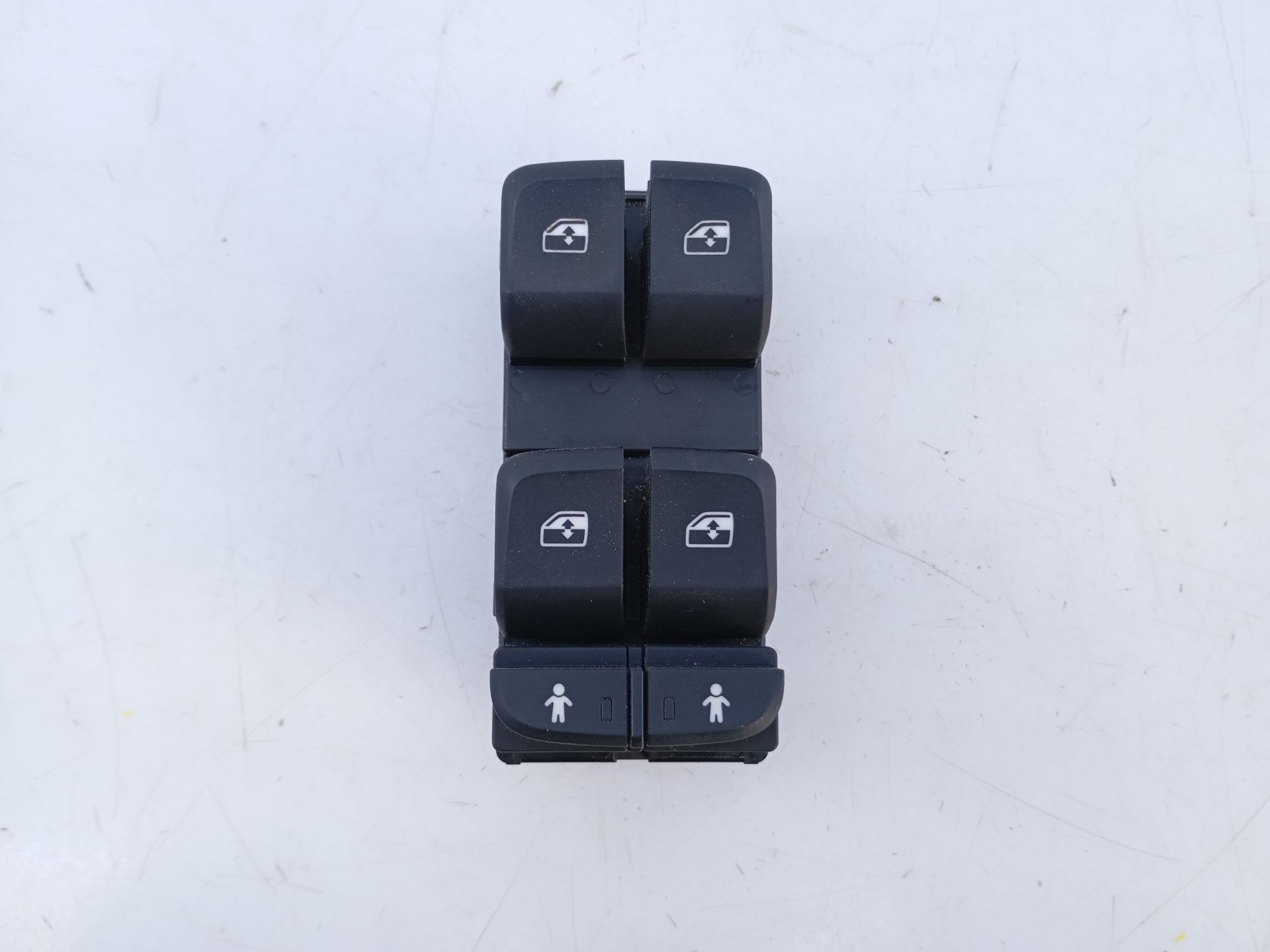MANDO ELEVALUNAS DELANTERO IZQUIERDO AUDI Q2 (GAB) 8V959851K / E2-A1-24-3 8V959851KE2A1243