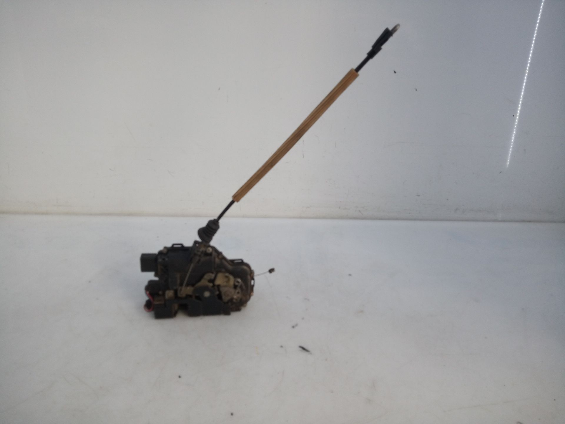 CERRADURA PUERTA LATERAL DERECHA SEAT LEON (1M1) 8B18570168 / E1-B6-55-2 8B18570168E1B6552 - Vista 2