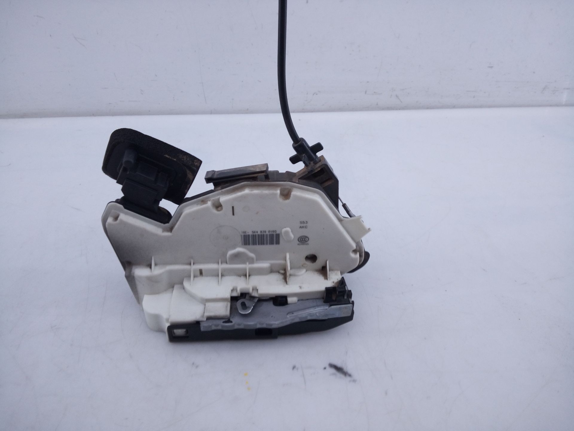 CERRADURA PUERTA TRASERA DERECHA VOLKSWAGEN GOLF VII LIM. (BQ1) 5K4839016Q / E1-B6-55-2 5K4839016QE1B6552 - Vista 2