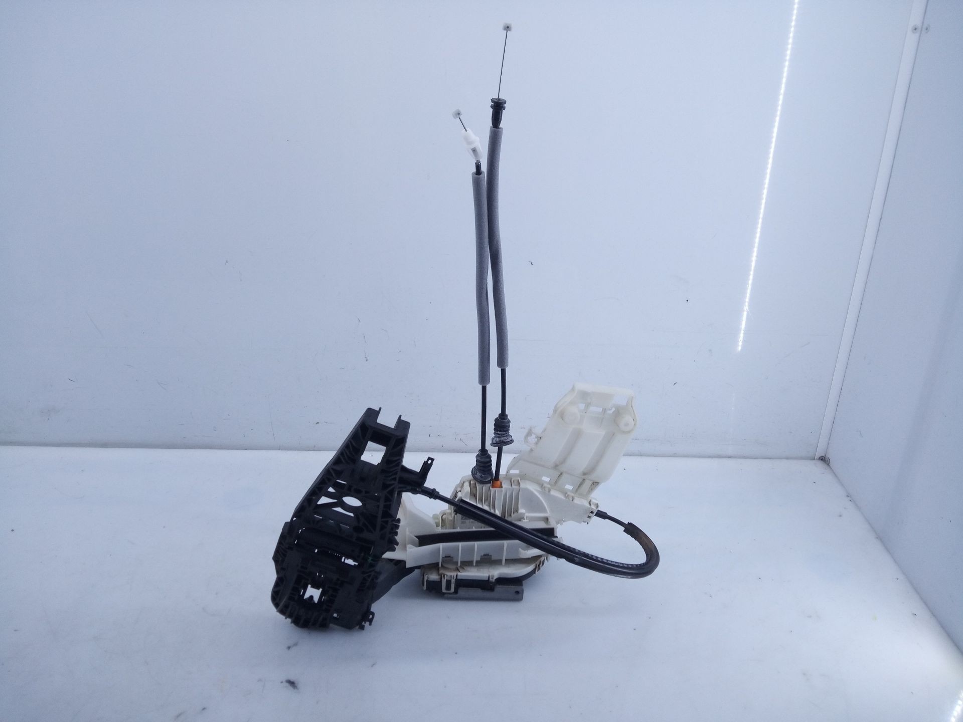 CERRADURA PUERTA DELANTERA DERECHA JEEP RENEGADE 40126015008 / E1-B5-52-2 40126015008E1B5522 - Vista 2