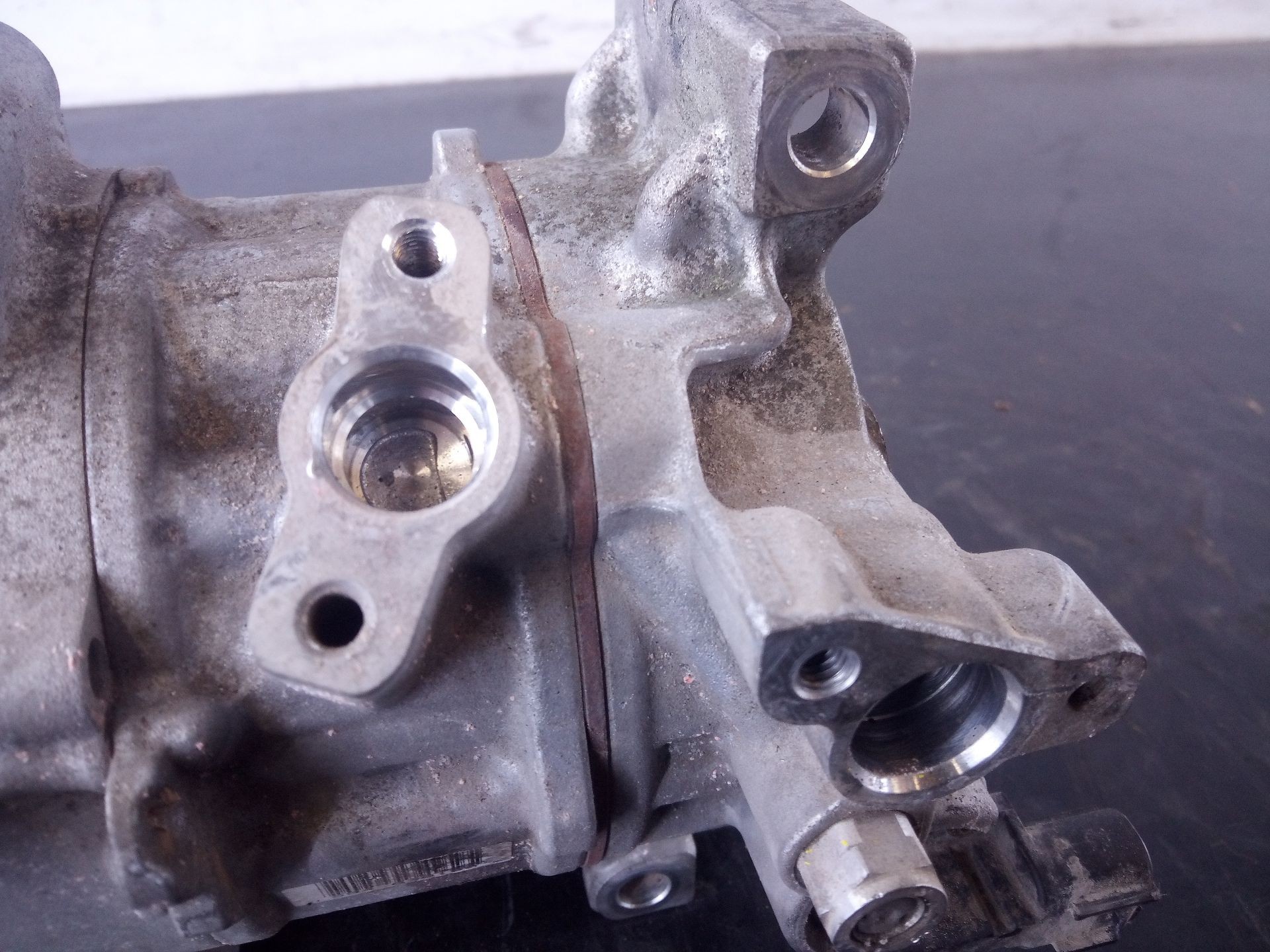 COMPRESOR AIRE ACONDICIONADO TOYOTA AURIS 4472808912 / P3-A1-27-1 / 07T00448 4472808912P3A127107T00448 - Vista 2