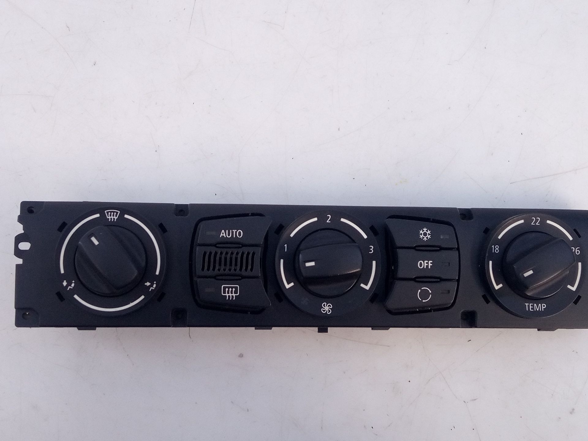 MANDO CLIMATIZADOR BMW SERIE 5 BERLINA (E60) 694697901 / E3-A2-24-3 694697901E3A2243 - Vista 3
