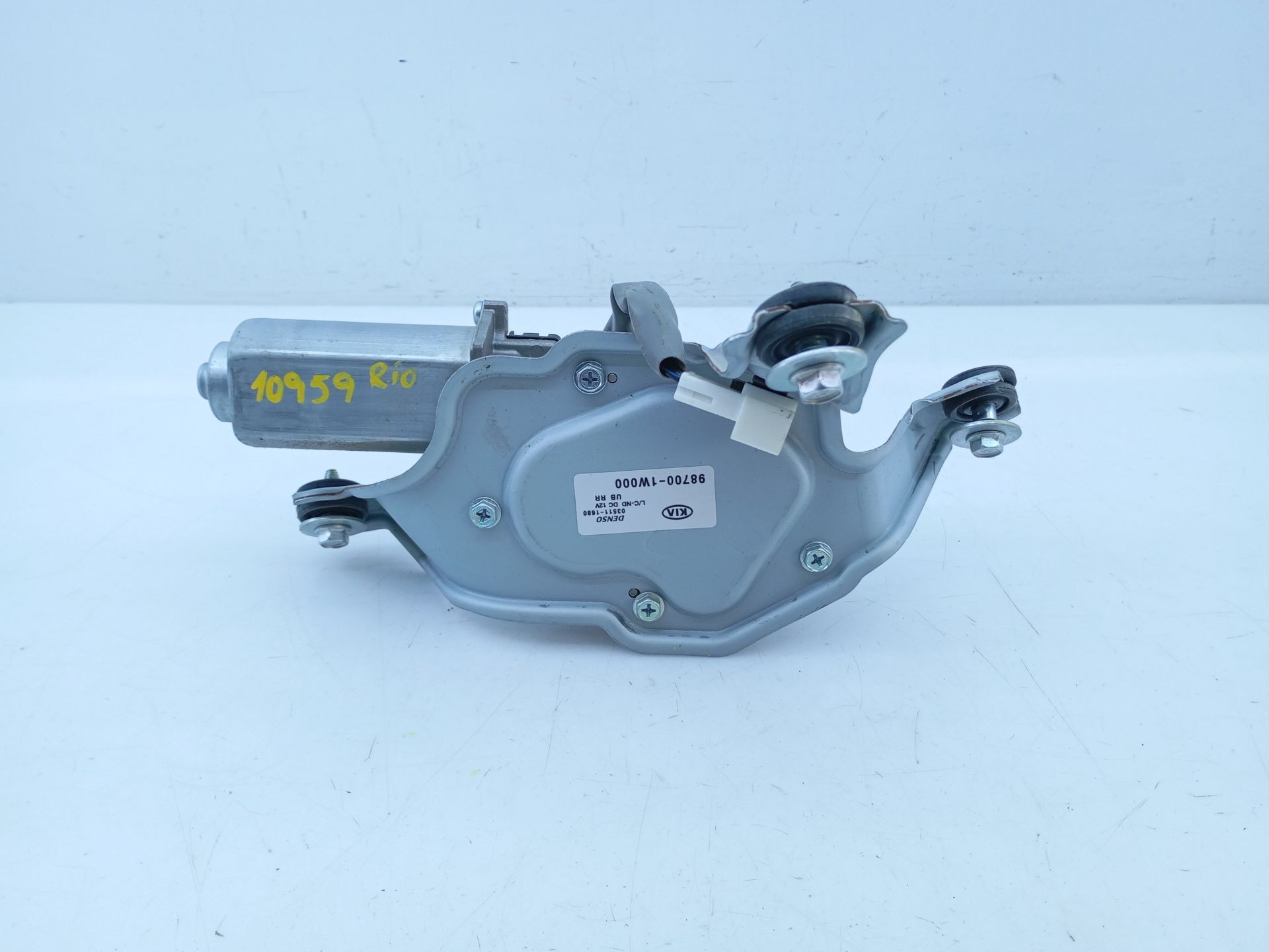 MOTOR LIMPIA TRASERO KIA RIO 987001W000 / E2-B5-50-2 987001W000E2B5502