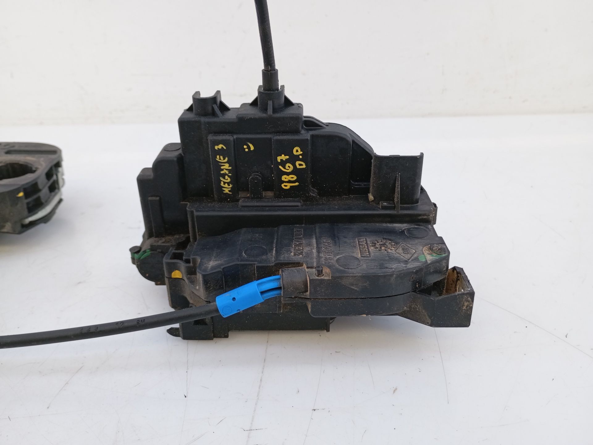 CERRADURA PUERTA DELANTERA DERECHA RENAULT MEGANE III BERLINA 5 P 805020001R / E1-A1-36-1 805020001RE1A1361 - Vista 2