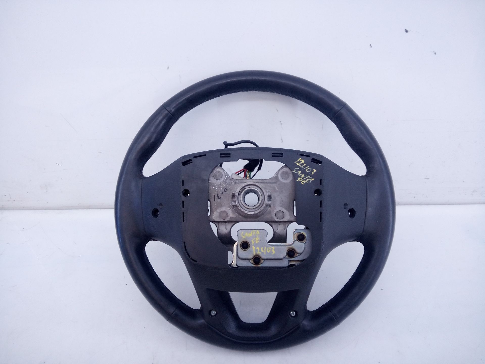 VOLANTE HYUNDAI SANTA FE (DM) 561302W000 / E3-B5-48-2 561302W000E3B5482 - Vista 2