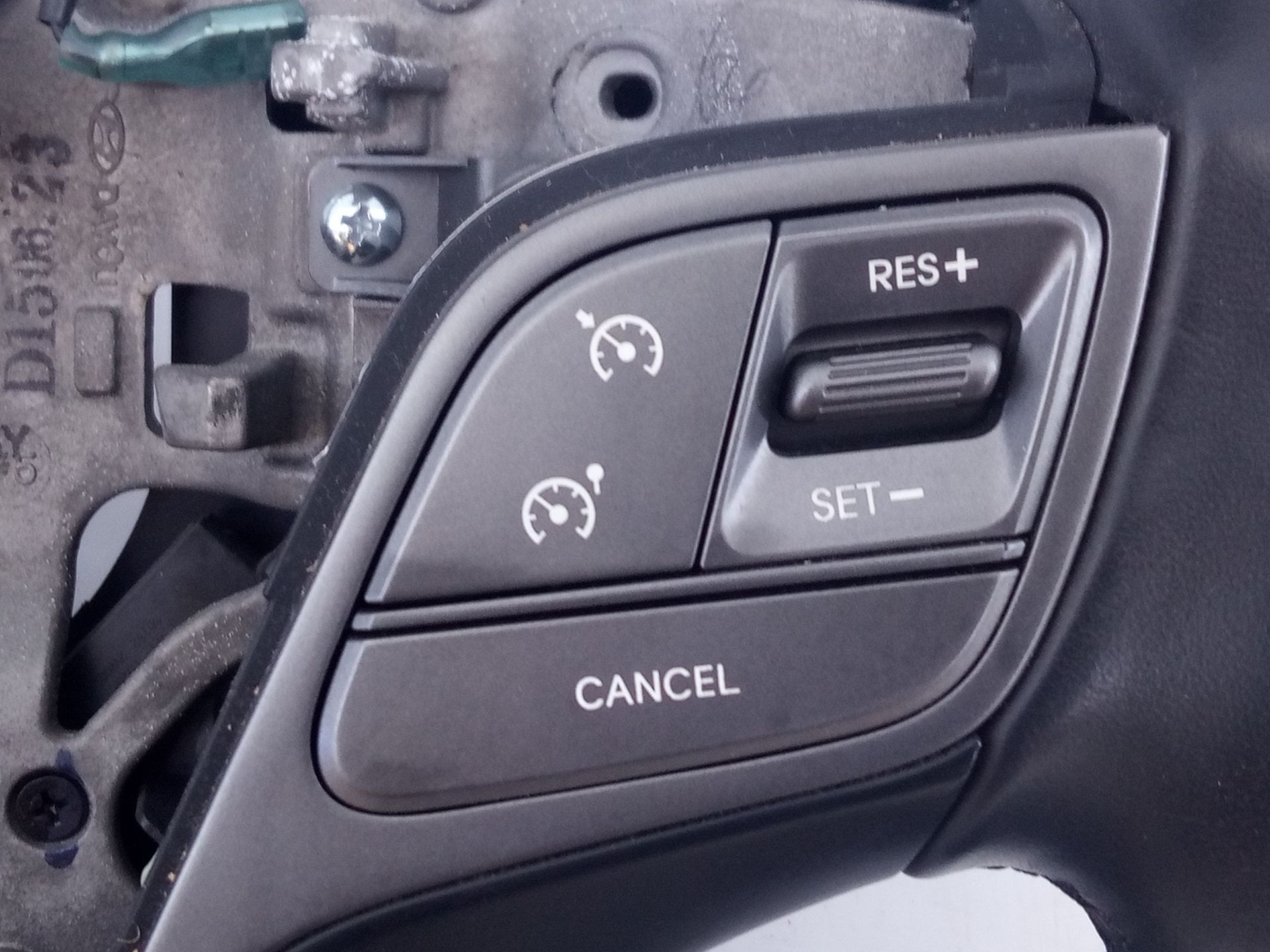 VOLANTE HYUNDAI SANTA FE (DM) 561302W000 / E3-B5-48-2 561302W000E3B5482 - Vista 3