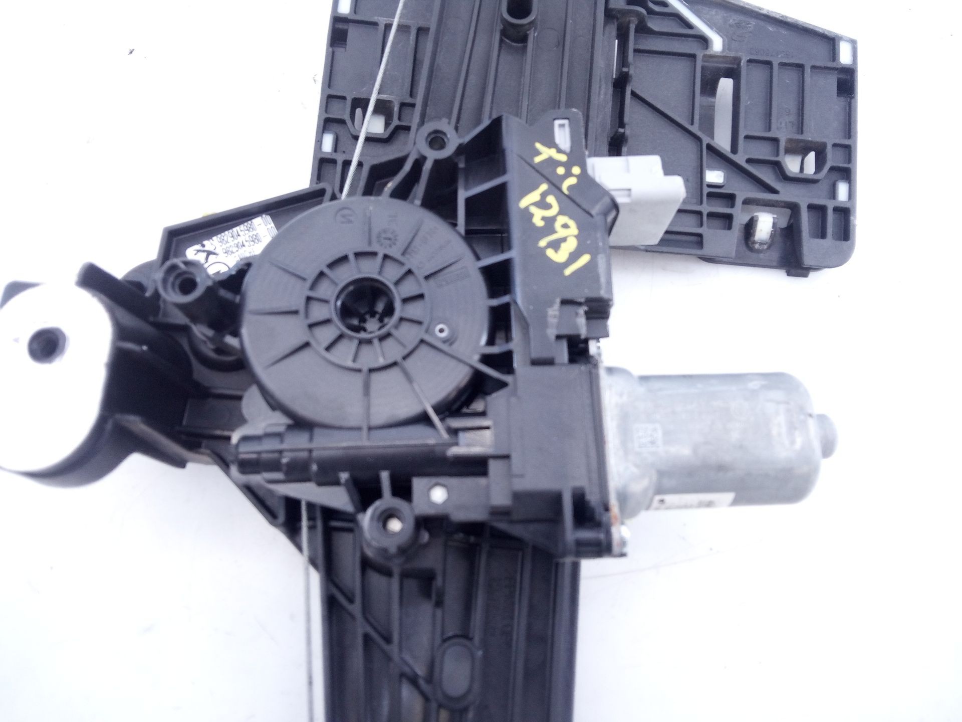 ELEVALUNAS TRASERO IZQUIERDO OPEL CORSA F 9829045980 / E2-B6-65-2 9829045980E2B6652 - Vista 3