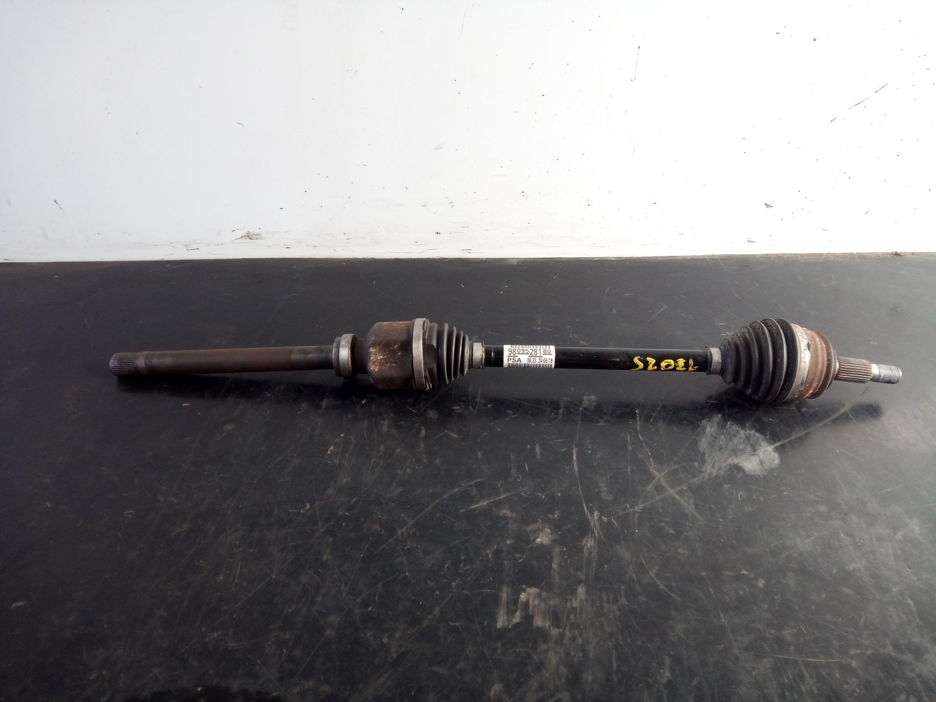 TRANSMISION DELANTERA DERECHA PEUGEOT 308 9809528180 / P1-B6-42 9809528180P1B642