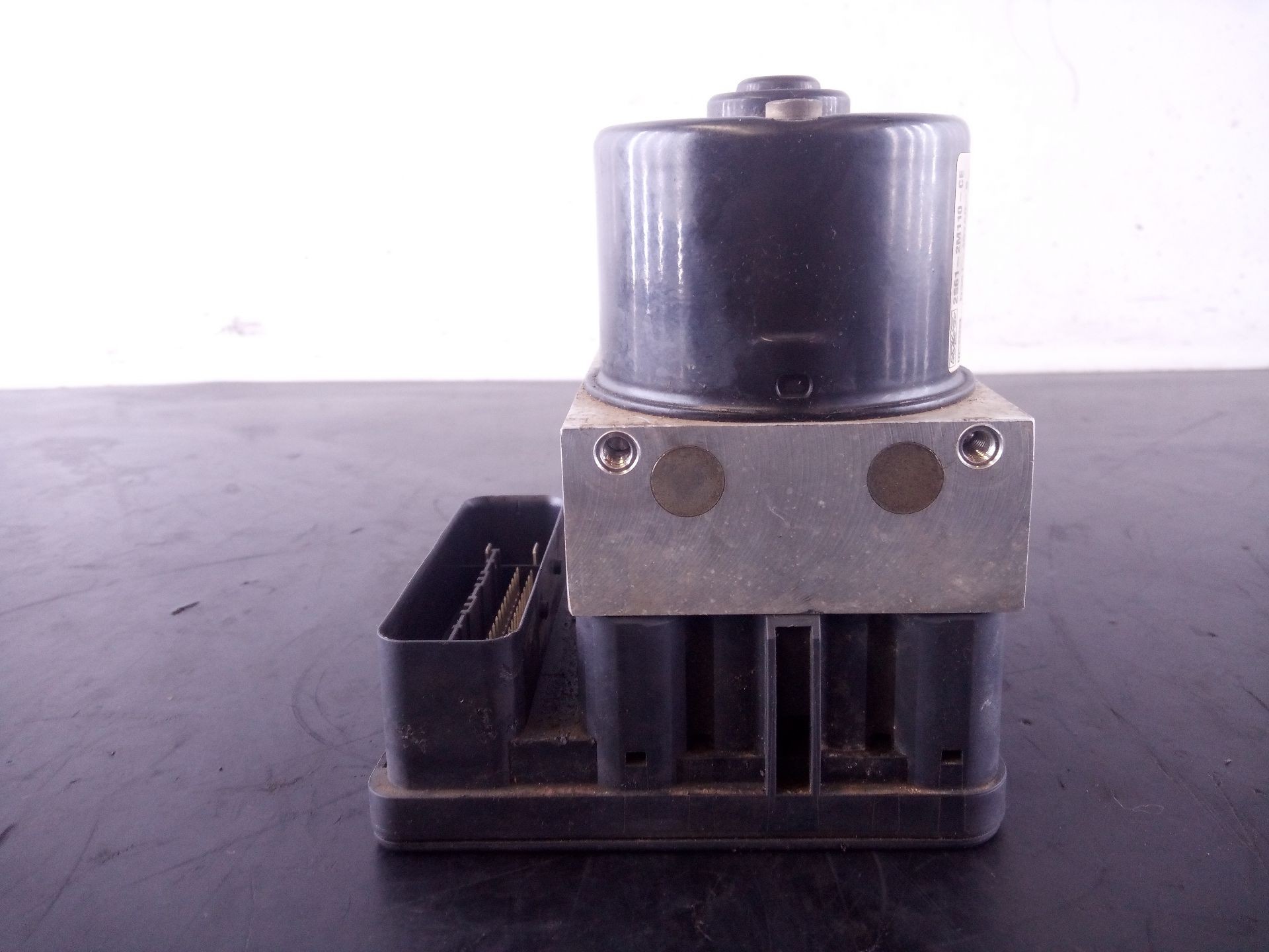 ABS MAZDA 2 BERLINA (DY) 2S612M110CE / P3-A8-3-2 / D351437A0B 2S612M110CEP3A832D351437A0B